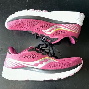 LIKE NEW SAUCONY Women’s Sneakers
